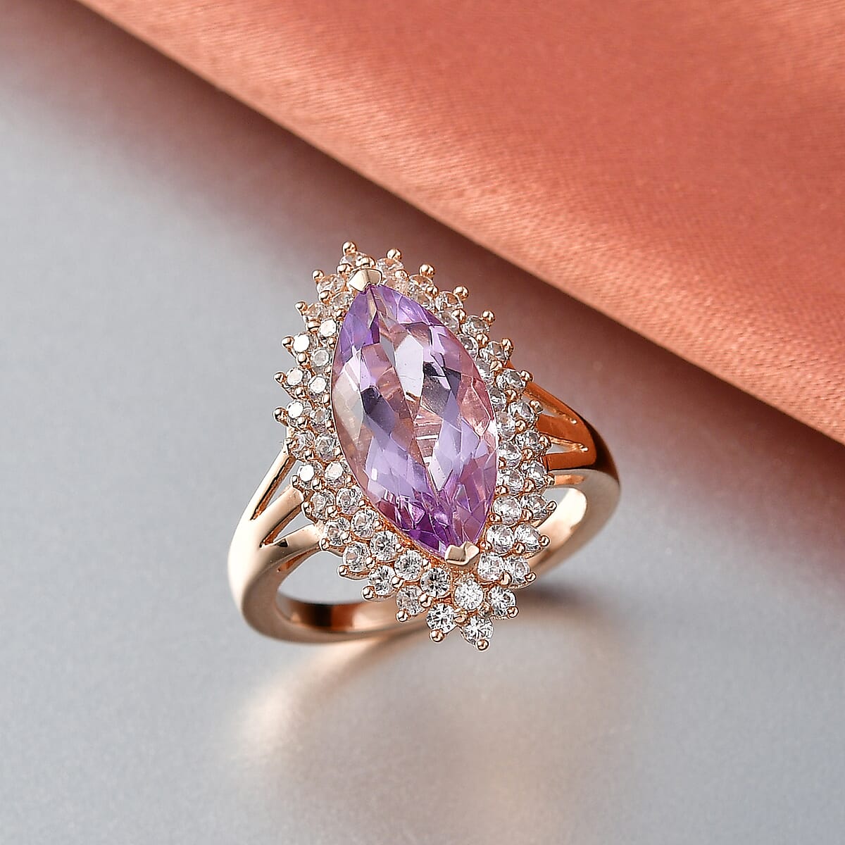 EverTrue Rose De France Amethyst and White Zircon 4.90 ctw Crown Radiance Ring in 18K RG Plated (Size 7.0) image number 1