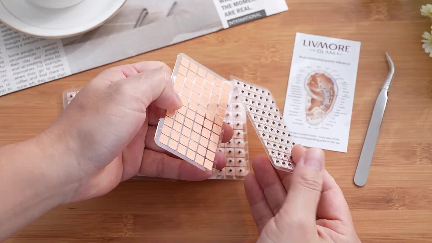 Livmore Ear Acupuncture Patch Box with Tweezers - Brown (14 Sheets and 60 Pcs in Box)