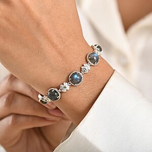 EverTrue Malagasy Labradorite and Hebei Peridot 15.70 ctw Mystic Bloom Bracelet in Platinum Bond (7.25 In) (Del. in 7-10 Days)