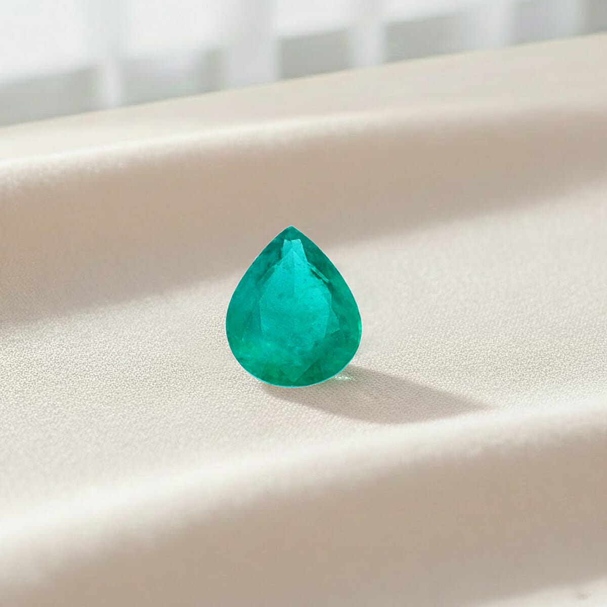 AAAA Kagem Zambian Emerald (Pear Free Size) 2.00 ctw image number 1