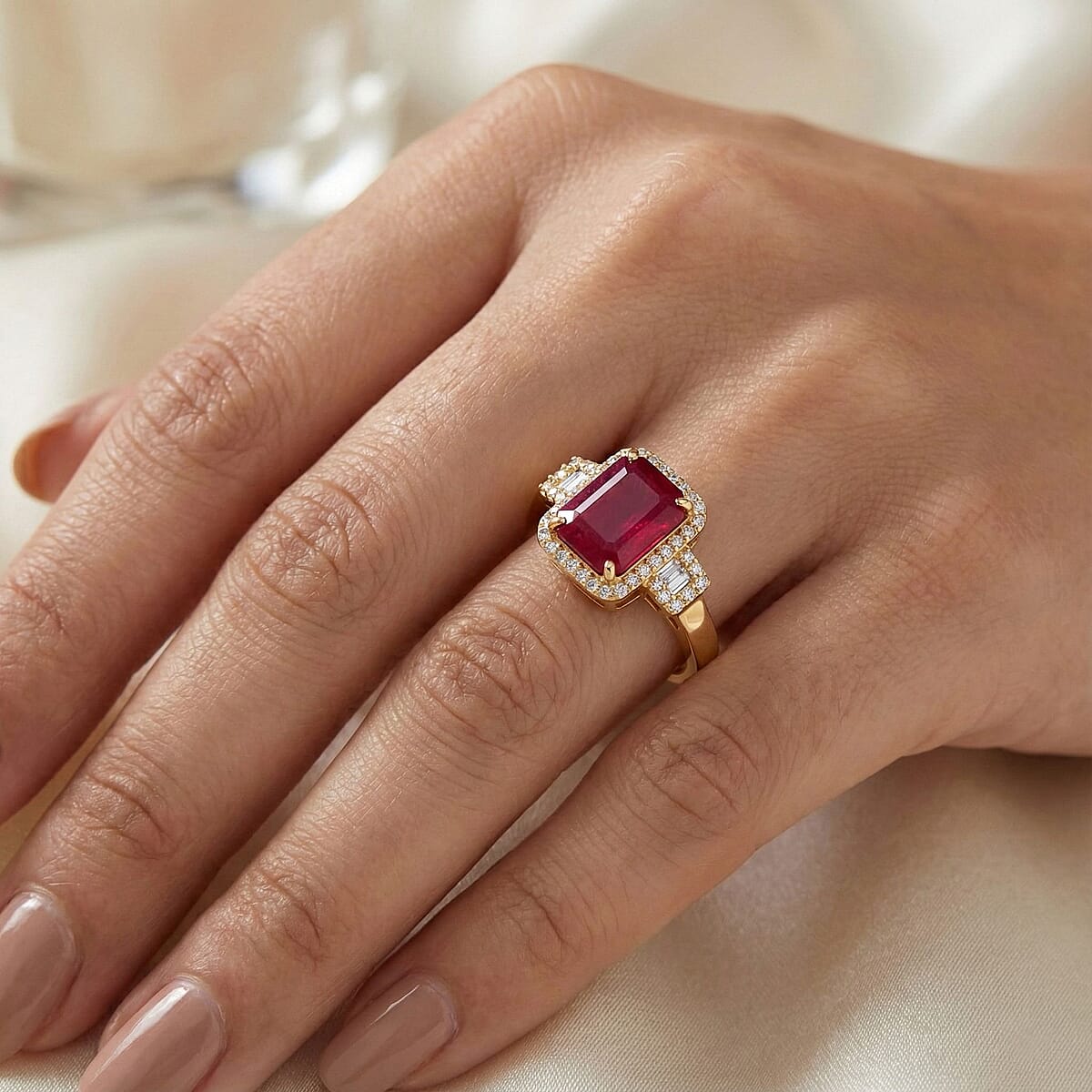 Luxoro AAA Montepuez Ruby, Diamond Ring in 10K Yellow Gold 2.60 ctw (Size 8.0) image number 2