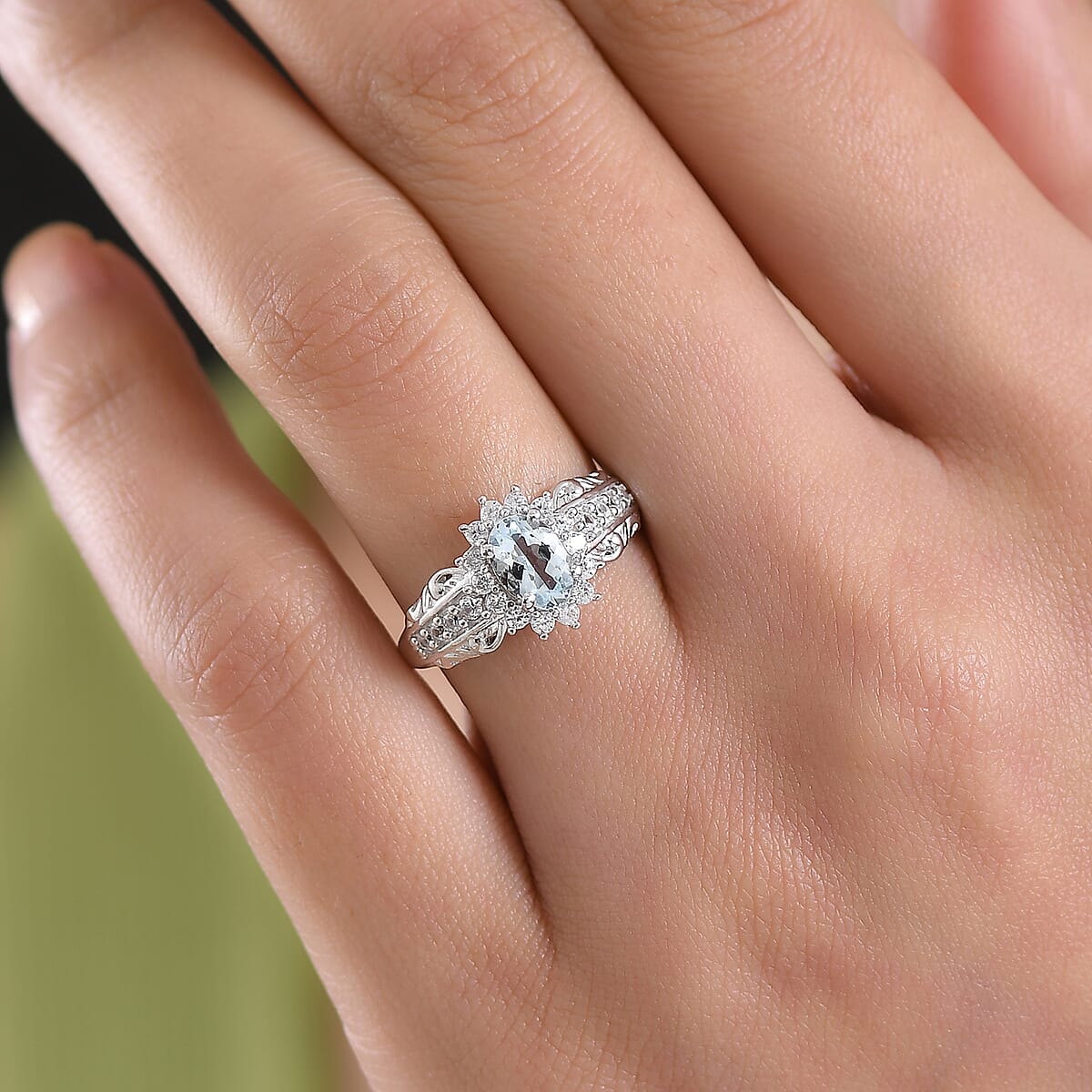 D'Joy Premium Mangoro Aquamarine and White Zircon 1.25 ctw Ring in Rhodium Over Sterling Silver (Size 7.0) image number 2