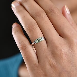 D'Joy Premium Tanzanian Mint Garnet and Diamond 0.75 ctw Three-Stone Promise Ring in Rhodium Over Sterling Silver (Size 10.0)