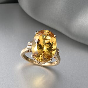 Luxoro Premium Golden Apatite and Diamond I2 8.80 ctw Sunlit Ring in 10K Yellow Gold (Size 6.0)
