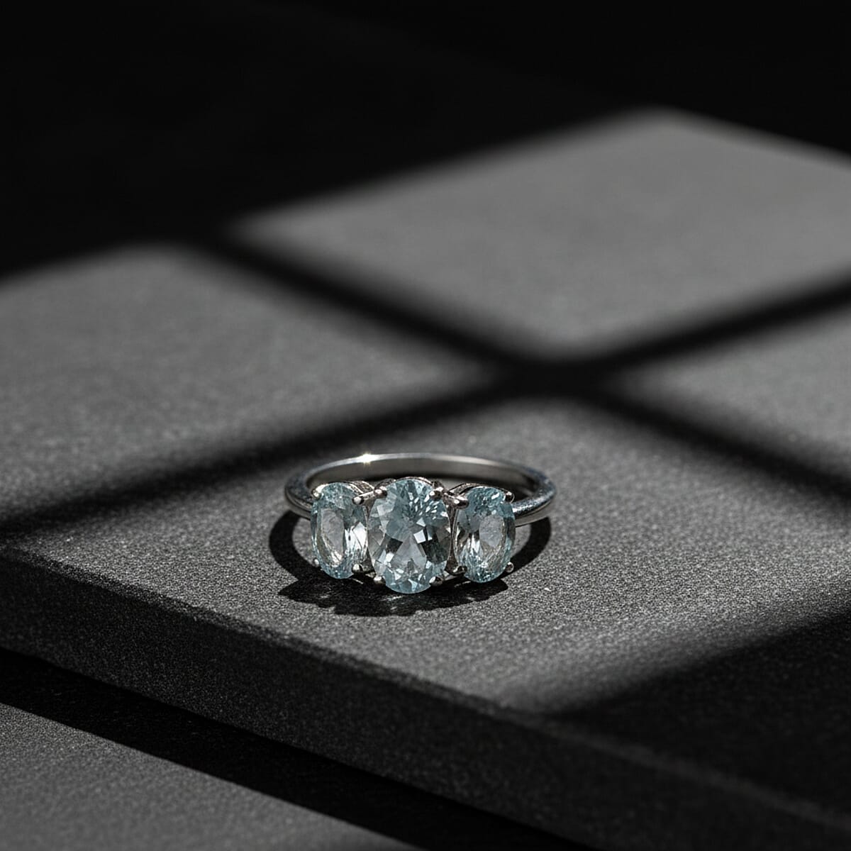 D'Joy Premium Mangoro Aquamarine 1.50 ctw Ring in Rhodium Over Sterling Silver (Size 5.0) image number 1