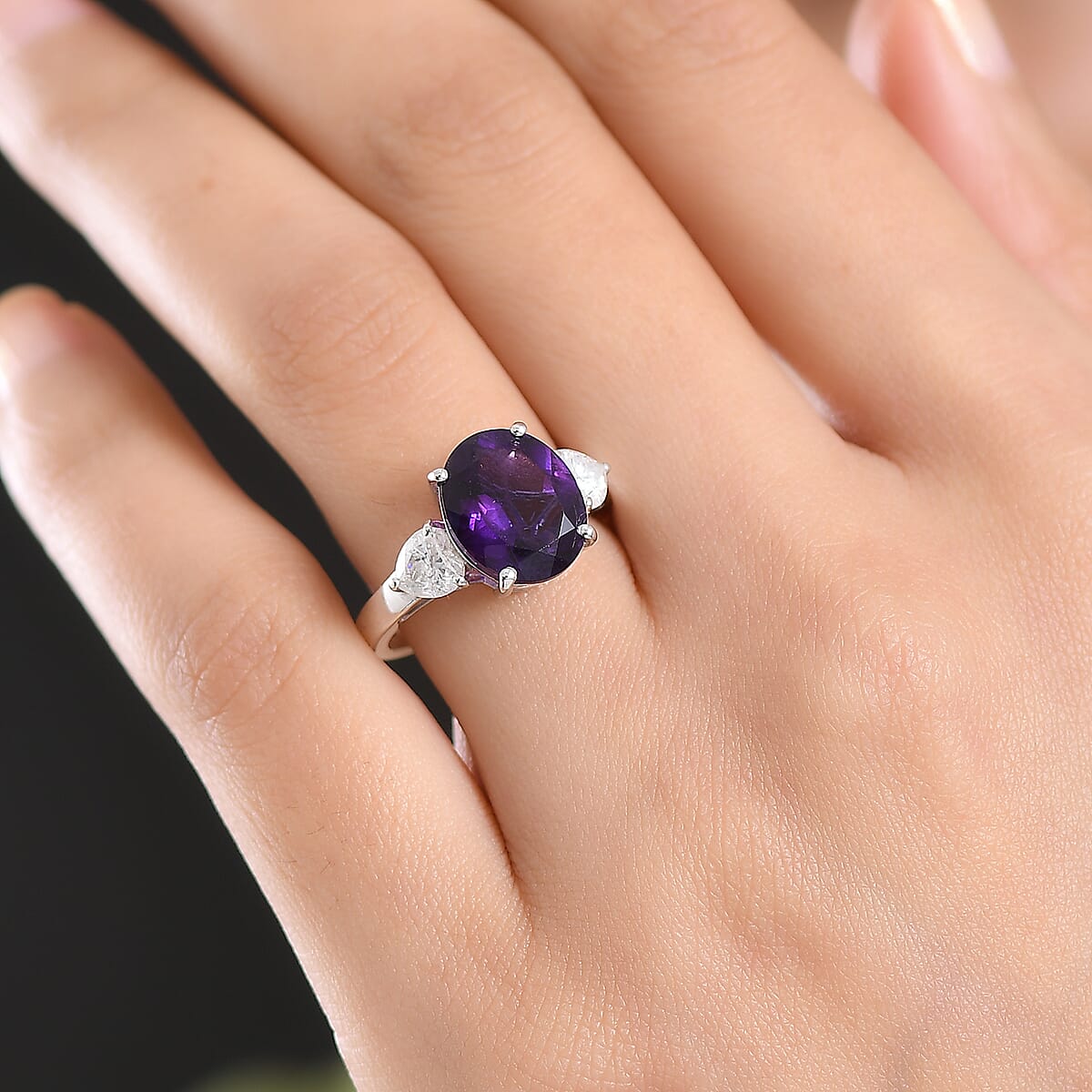 D'Joy Premium Lusaka Amethyst and Moissanite 5.15 ctw Heart Accent Ring in Rhodium Over Sterling Silver (Size 10.0) image number 2