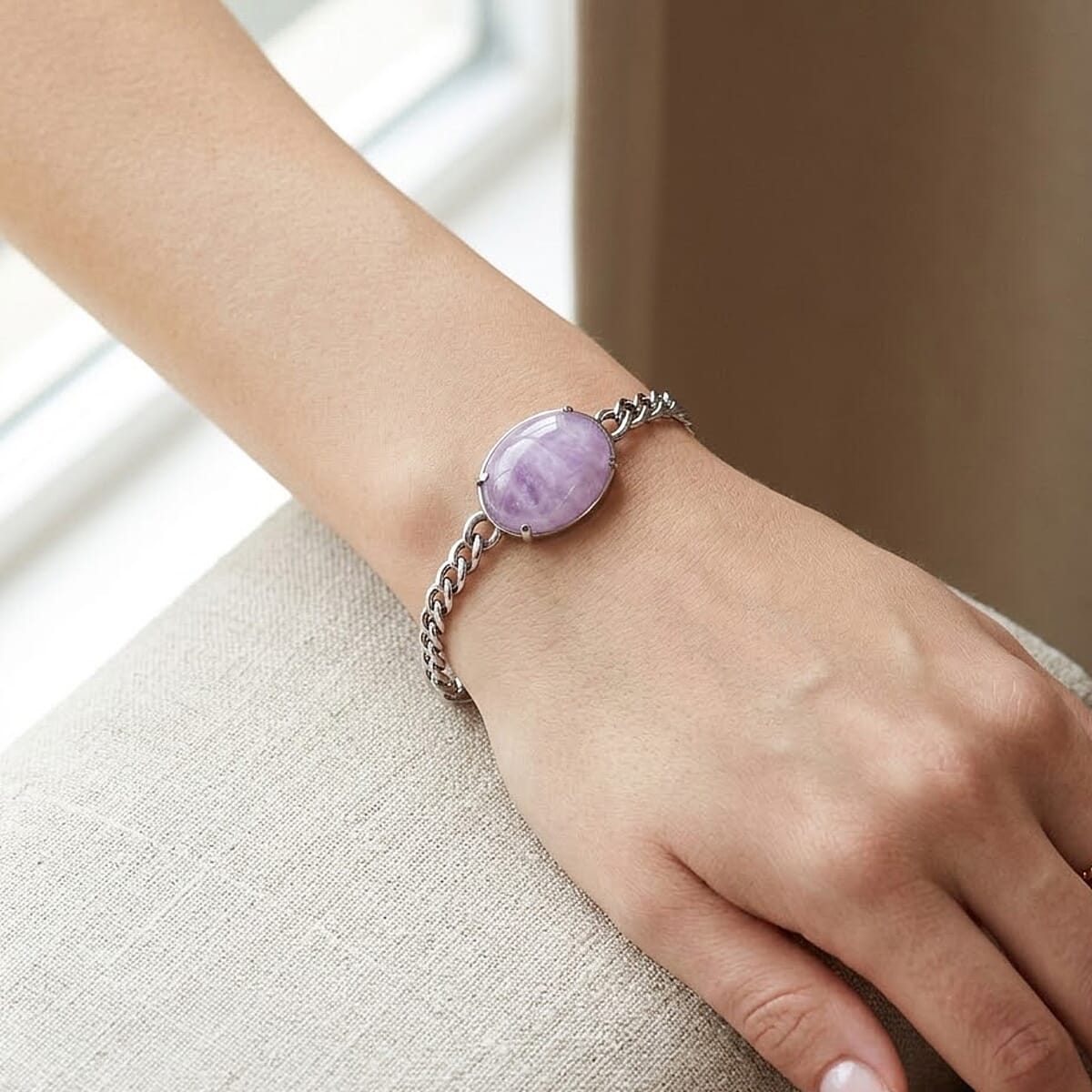 EverTrue Kunzite 40.50 ctw Serenity Link Bracelet in Stainless Steel (8.50 In) image number 2