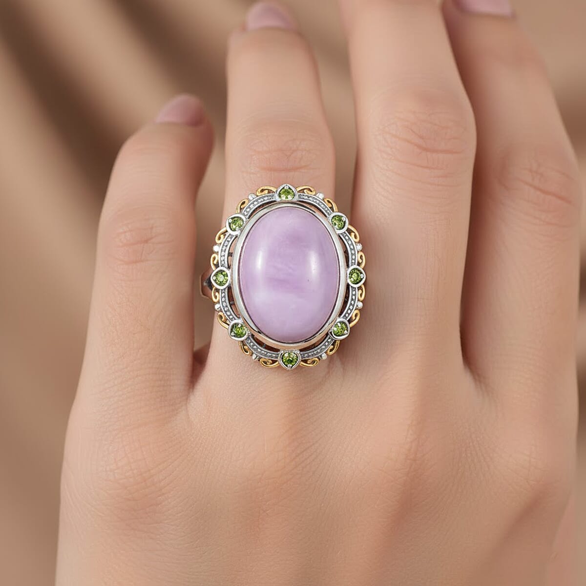 EverTrue Kunzite, Chrome Diopside Ring in 18K YG Plated and Platinum Bond (Size 10.0) 15.35 ctw image number 2