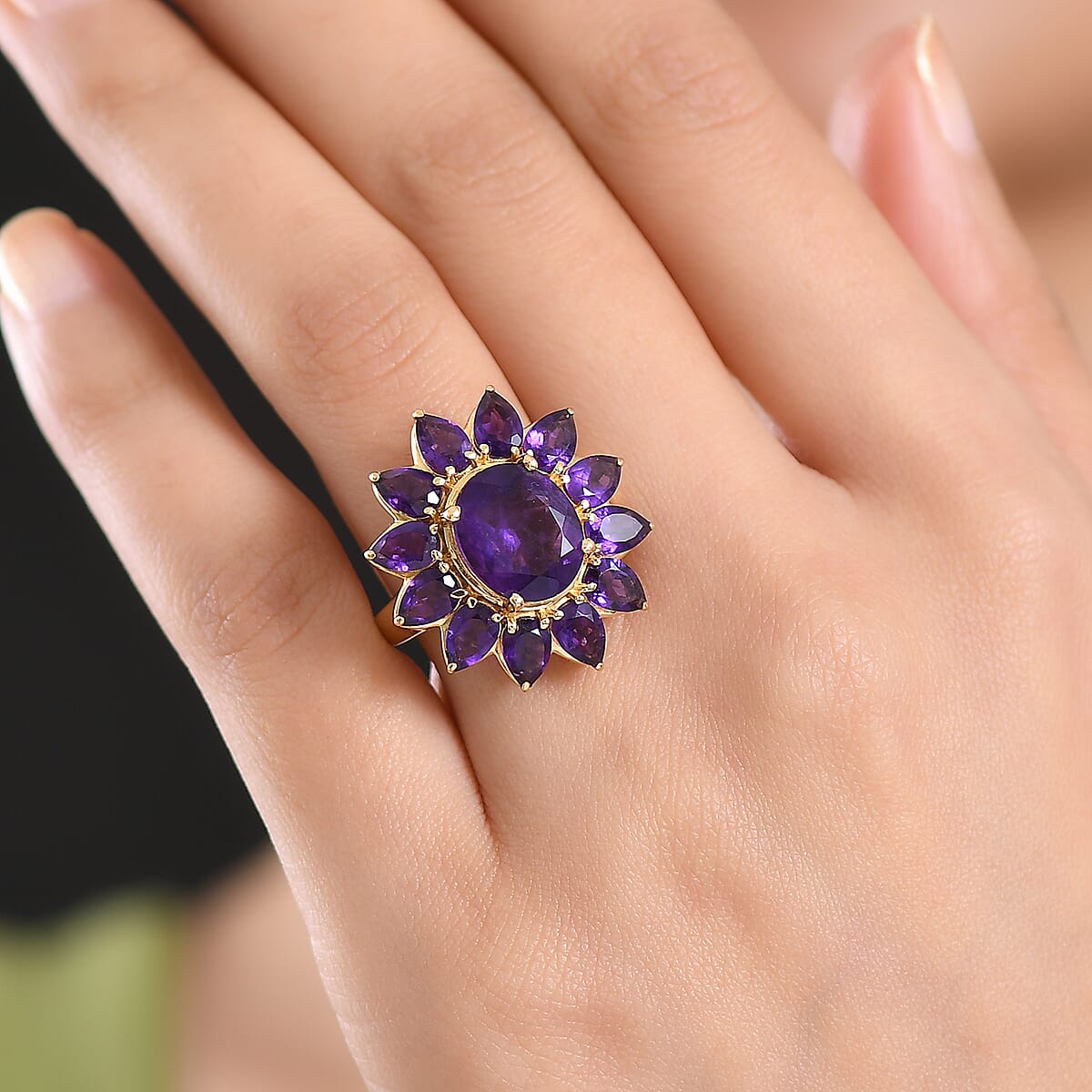 D'Joy Premium Lusaka Amethyst 8.90 ctw Bloom Ring in 18K Vermeil Yellow Gold Over Sterling Silver (Size 10.0) image number 2