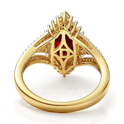 D'Joy Premium Mozambique Garnet and Moissanite 3.40 ctw Flare Majesty Ring in 18K Vermeil Yellow Gold Over Sterling Silver (Size 7.0)