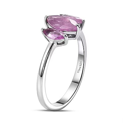 D'Joy Ilakaka Hot Pink Sapphire (FF) 1.35 ctw 3 Stone Ring in Platinum Over Sterling Silver (Size 10.0)
