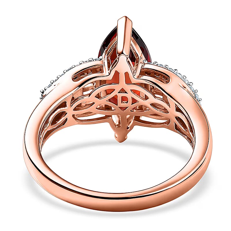 D'Joy Premium Mozambique Garnet and Moissanite 3.20 ctw Deco Flame Ring in 18K Vermeil Rose Gold Over Sterling Silver (Size 7.0)