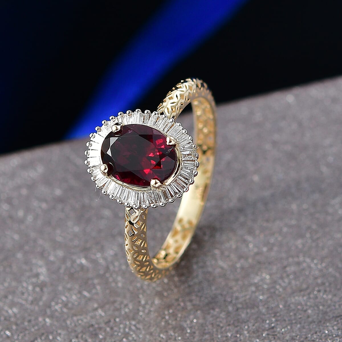 10K Yellow Gold Premium Anthill Garnet, Diamond (I2) (0.24 cts) Ring (Size 6.0) 2.00 ctw image number 1