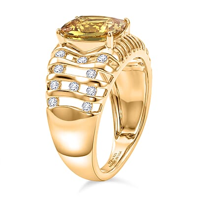 D'Joy Premium Golden Apatite and Moissanite 2.50 ctw Solar Crest Ring in 18K Vermeil Yellow Gold Over Sterling Silver (Size 7.0)