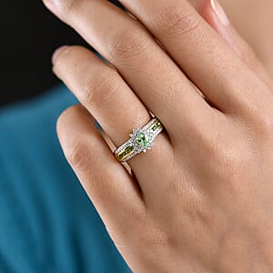 D'Joy Premium Tanzanian Mint Garnet and Moissanite 1.10 ctw Bloom Halo Ring in 18K Vermeil Yellow Gold Over Sterling Silver (Size 10.0)