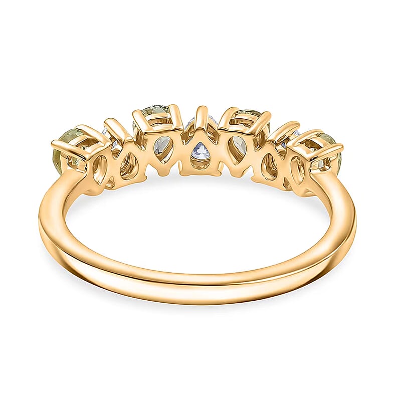 D'Joy Premium Tanzanian Mint Garnet and Moissanite 1.10 ctw Pear Band Ring in 18K Vermeil Yellow Gold Over Sterling Silver (Size 5.0)