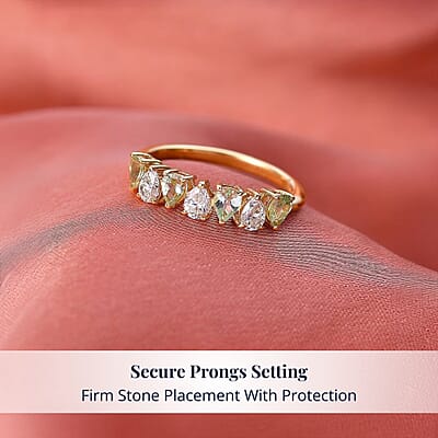 D'Joy Premium Tanzanian Mint Garnet and Moissanite 1.10 ctw Pear Band Ring in 18K Vermeil Yellow Gold Over Sterling Silver (Size 7.0)