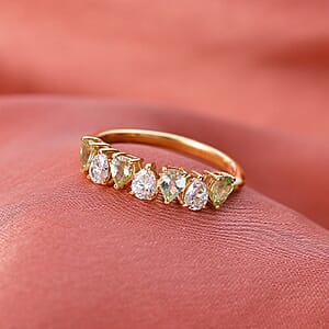 D'Joy Premium Tanzanian Mint Garnet and Moissanite 1.10 ctw Pear Band Ring in 18K Vermeil Yellow Gold Over Sterling Silver (Size 8.0)