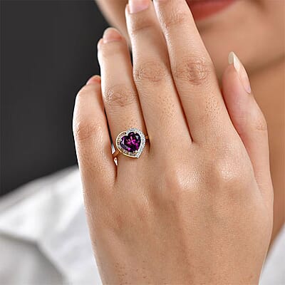 Certified and Appraised Luxoro AAA Radiant Ember Garnet, Diamond Heart Ring in 10K Yellow Gold 3.00 ctw (Size 12.0)