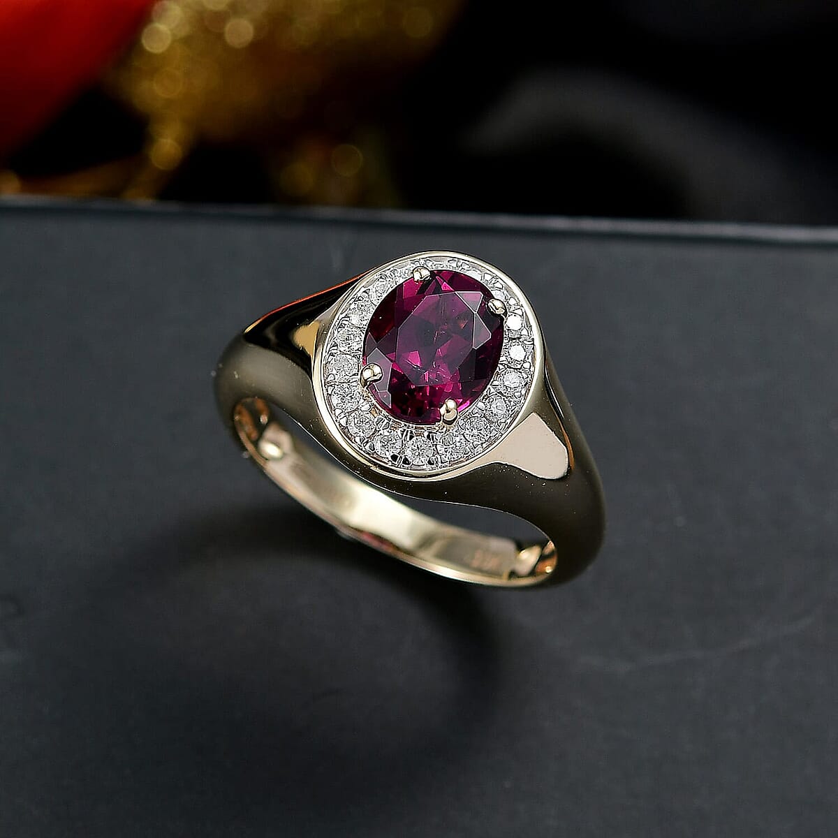 Certified & Appraised Luxoro 10K Yellow Gold AAA Radiant Ember Garnet, Diamond (G-H, I2) (0.29 cts) Men's Ring (Size 10.0) (5 g) 2.49 ctw image number 1