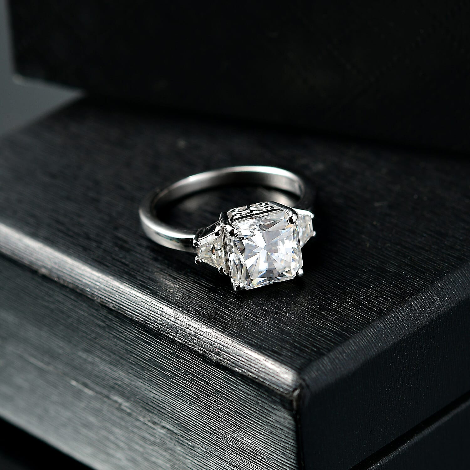 D'Joy Radiant Cut Moissanite 2.90 ctw Solitaire Ring in Rhodium Over Sterling Silver (Size 9.0)