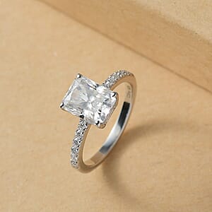 D'Joy Moissanite 2.60 ctw Ring in Rhodium Over Sterling Silver (Size 6.5)