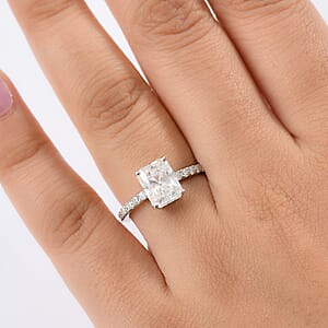 D'Joy Moissanite 2.60 ctw Ring in Rhodium Over Sterling Silver (Size 6.5)
