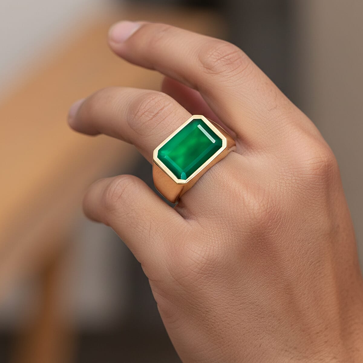 EverTrue Green Onyx 7.00 ctw Men's Ring in 18K Yellow Gold Plated (Size 10.5) image number 2