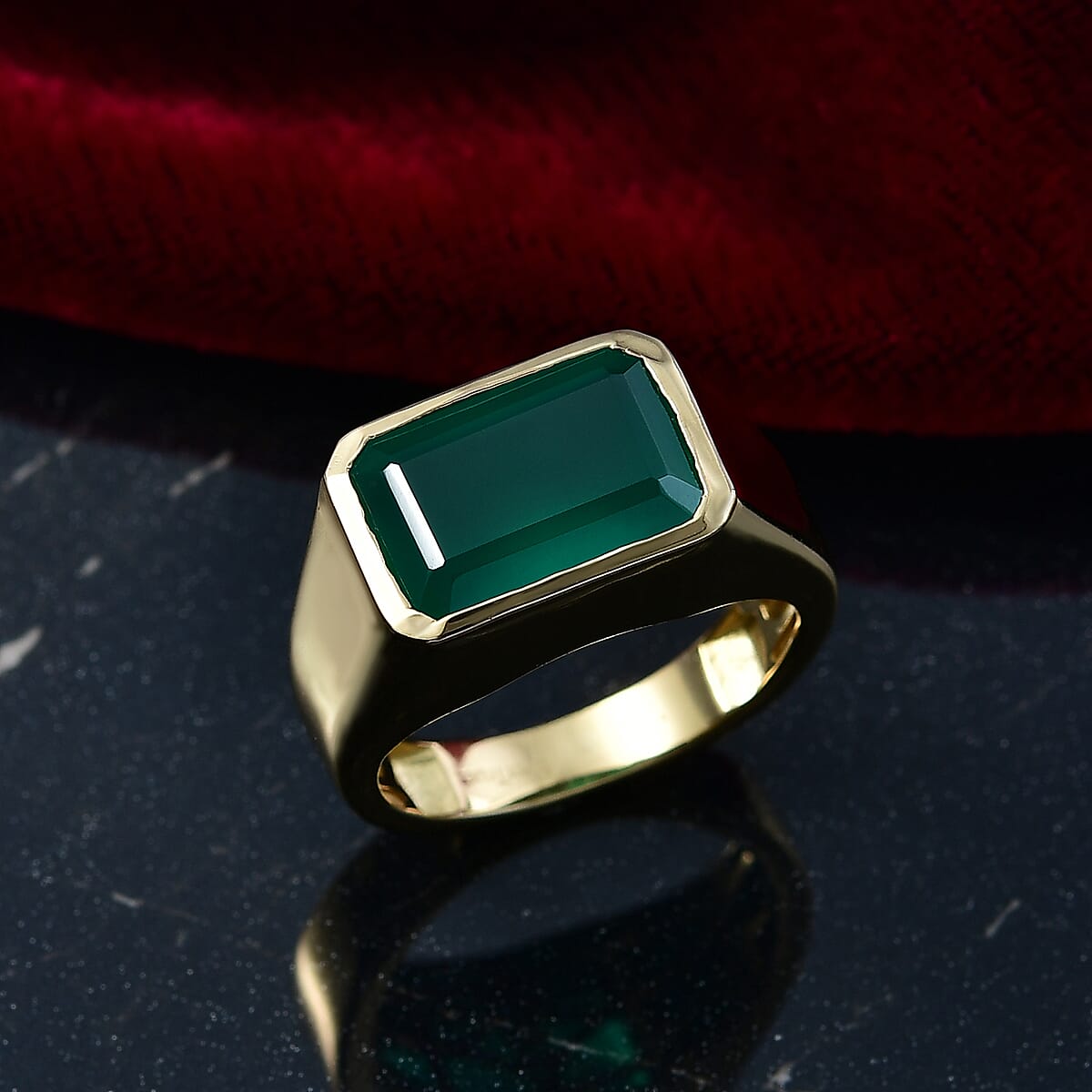 EverTrue Green Onyx 7.00 ctw Men's Ring in 18K Yellow Gold Plated (Size 12.5) image number 1