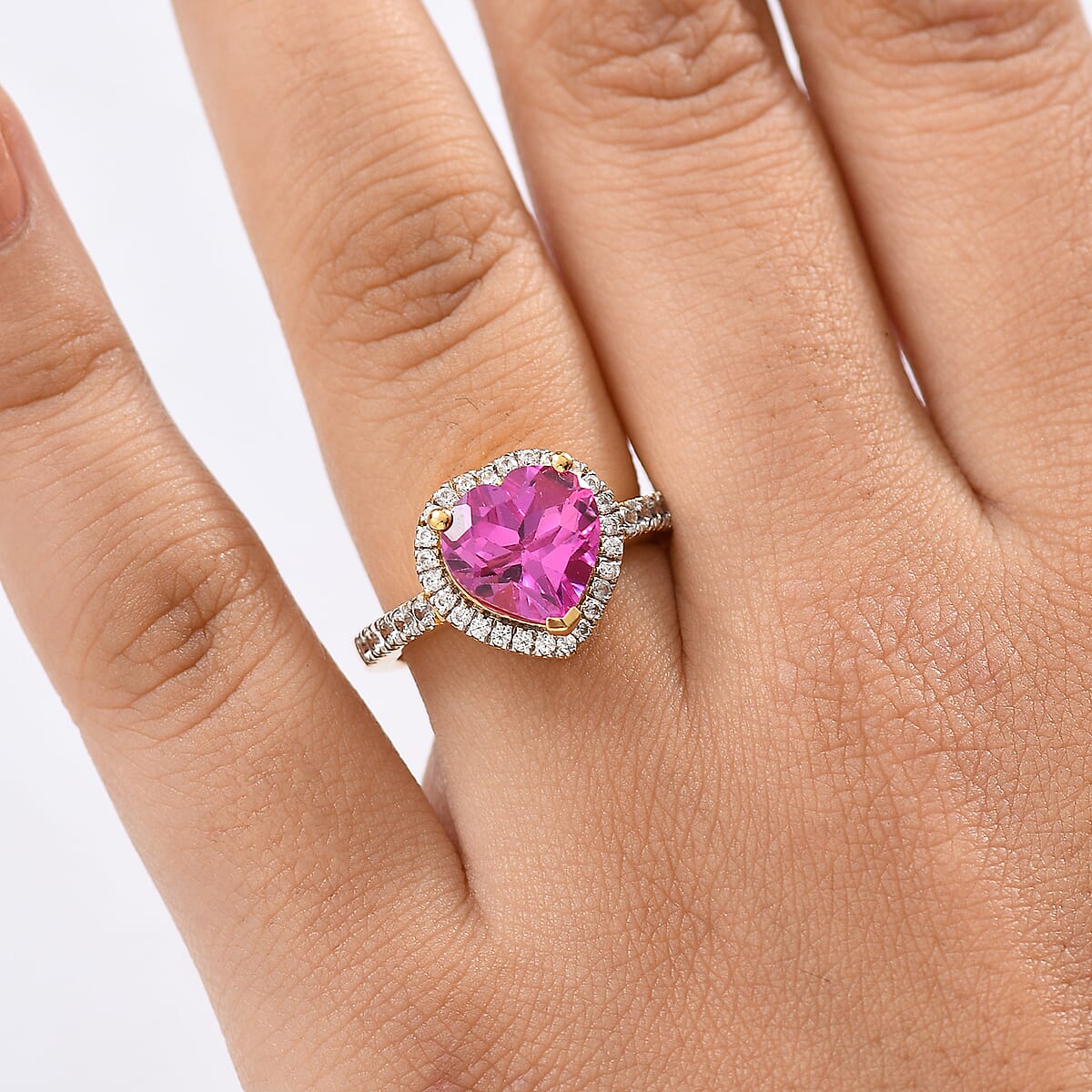 D'Joy Lab Created Pink Sapphire and White Zircon 5.00 ctw Heart Ring in 18K Vermeil Yellow Gold Over Sterling Silver (Size 10.0) image number 2