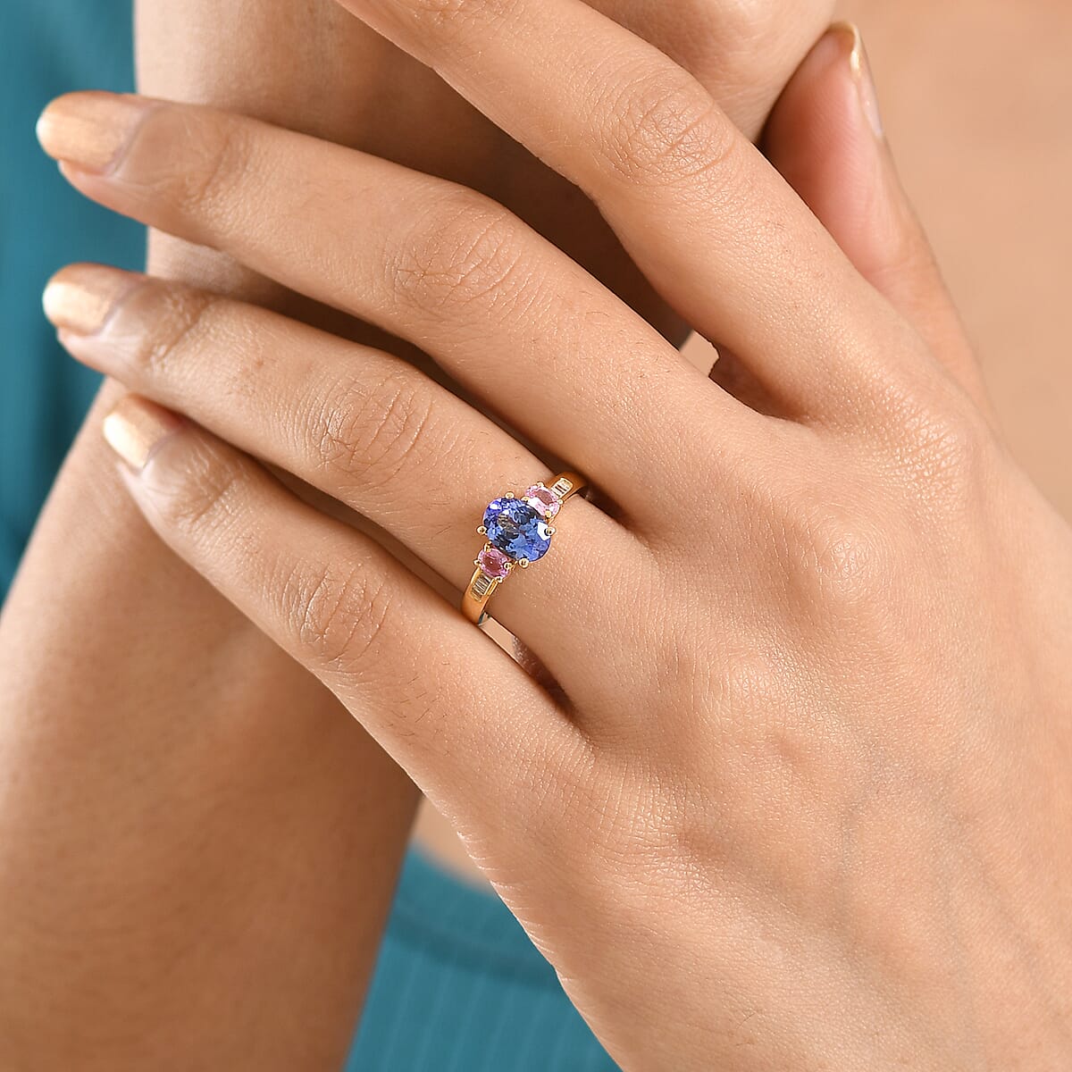 D'Joy Premium Tanzanite, Mahenge Spinel and Diamond 1.80 ctw Trinity Fire Ring in 18K Vermeil Yellow Gold Over Sterling Silver (Size 10.0) image number 2
