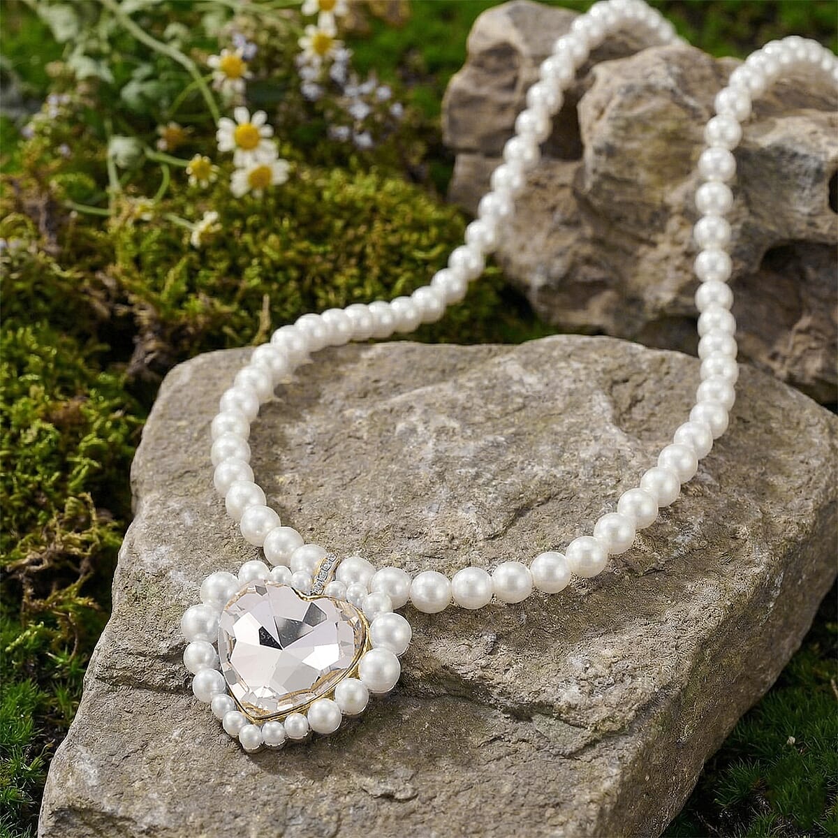 White Glass, Multi Gemstone Heart Necklace (20 Inches) in Goldtone image number 1