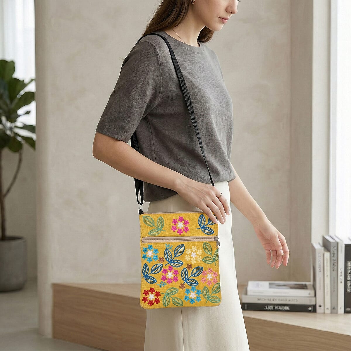 Yellow Embroidery Floral Pattern Mini Shoulder Bag image number 2