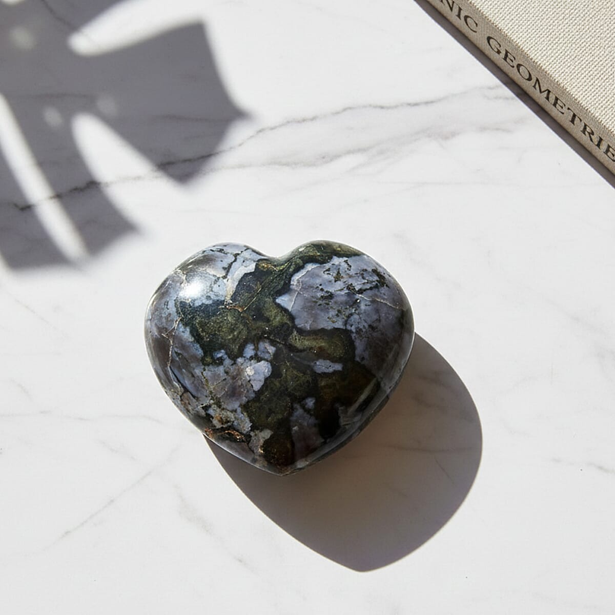Gabbro Heart -Small 930ctw image number 1