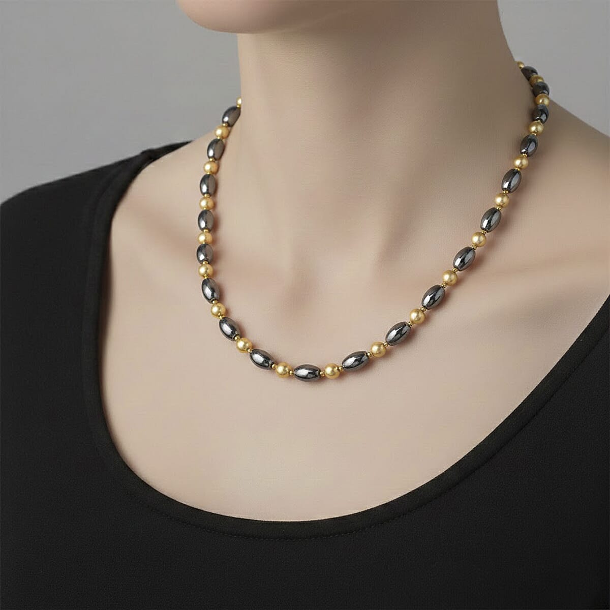 Terahertz 90.00 ctw and Golden Shell Pearl Necklace (18-20 Inches) with Lion Charm in Goldtone and Stainless Steel image number 2