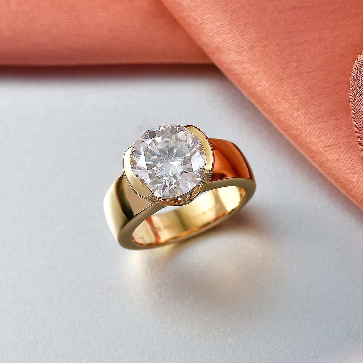 D'Joy Moissanite 4.00 ctw Solitaire Ring in 18K Vermeil Yellow Gold Over Sterling Silver (Size 10.0) image number 1