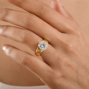 D'Joy Moissanite 4.00 ctw Solitaire Ring in 18K Vermeil Yellow Gold Over Sterling Silver (Size 9.0)