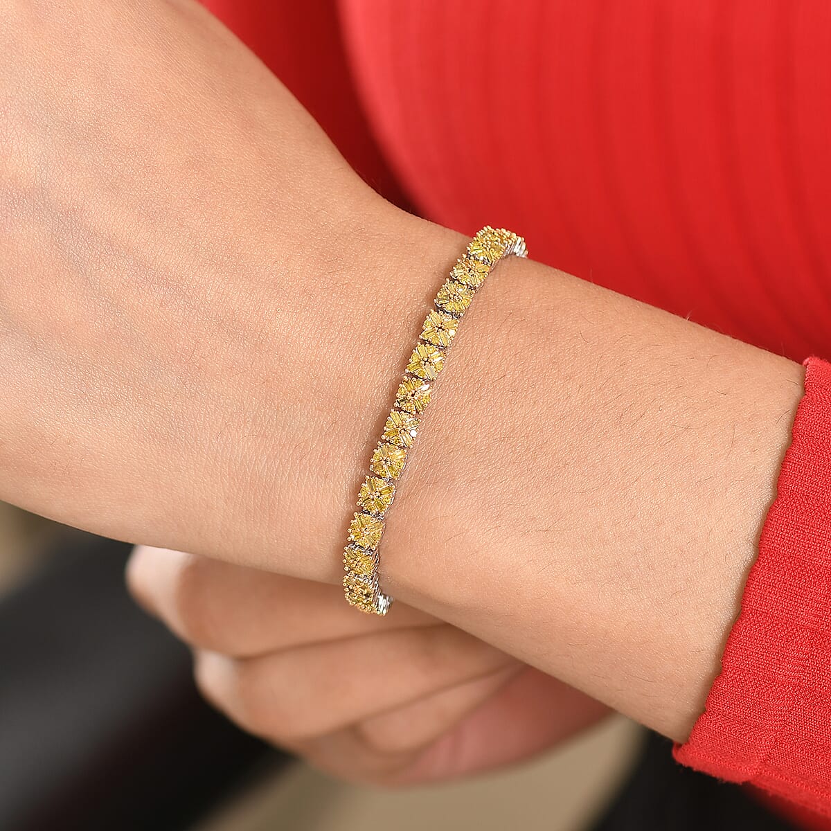 D'Joy Yellow Diamond 3.00 ctw Royal Crossfire Bracelet in Rhodium Over Sterling Silver (7.25 In) image number 2