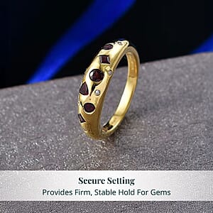Premium Anthill Garnet and Luxuriant Lab Grown Diamond G-H SI 0.65 ctw Mosaic Ring in 18K Vermeil Yellow Gold Over Sterling Silver (Size 5.0)