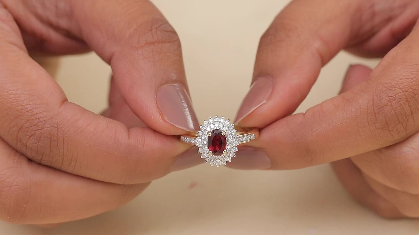 Luxoro 10K Yellow Gold Premium Anthill Garnet, Diamond (I2) (0.38 cts) Ring (Size 10.0) 1.20 ctw
