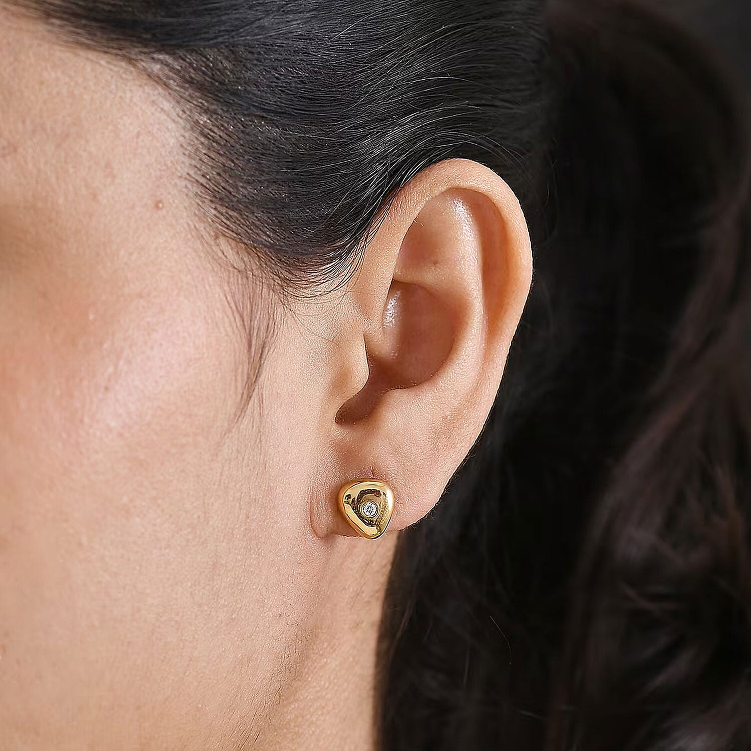 D'Joy Lab Grown Diamond 0.07 ctw Stud Earrings in 18K Vermeil YG Over Sterling Silver (Del. In 10-12 Days)