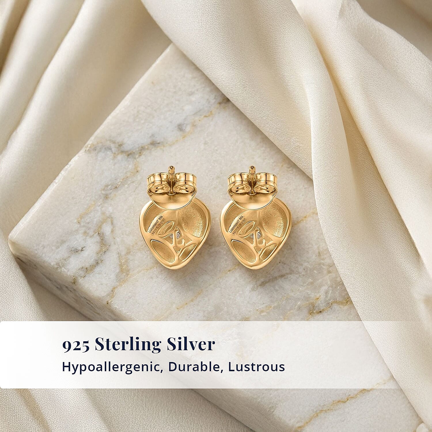 D'Joy Lab Grown Diamond 0.07 ctw Stud Earrings in 18K Vermeil YG Over Sterling Silver (Del. In 10-12 Days)