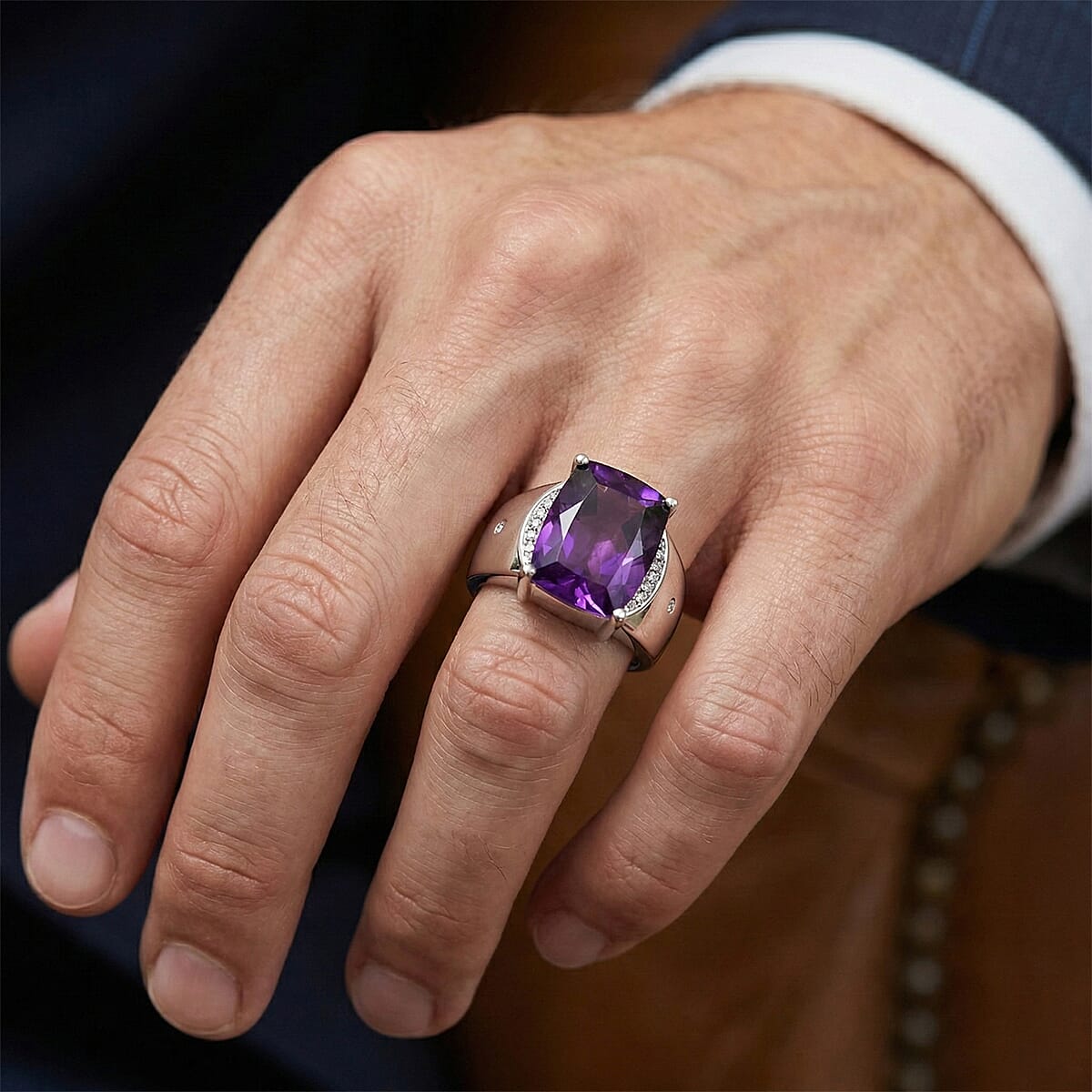Premium Lusaka Amethyst and Luxuriant Lab Grown Diamond G-H SI 7.00 ctw Men's Ring in Rhodium Over Sterling Silver (Size 11.0) image number 2