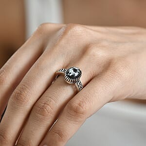 D'Joy Artisan Crafted Premium White Buffalo 2.80 ctw Ring in Sterling Silver (Size 10.0)