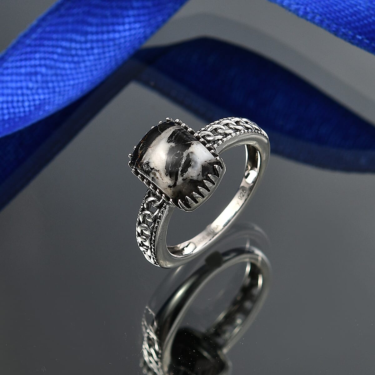 D'Joy Artisan Crafted White Buffalo 3.20 ctw Ring in Sterling Silver (Size 7.0) image number 1