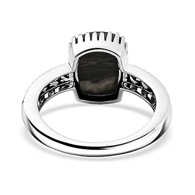 D'Joy Artisan Crafted Premium White Buffalo 3.50 ctw Ring in Sterling Silver (Size 7.0)