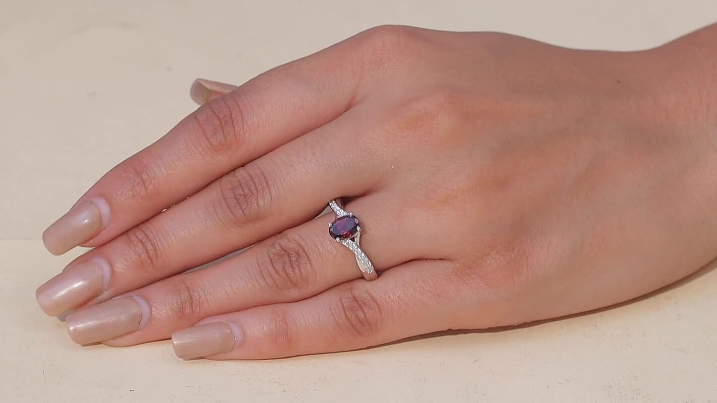 D'Joy Premium Red Zircon, Moissanite Ring in Rhodium Over Sterling Silver (Size 7.0) 1.50 ctw