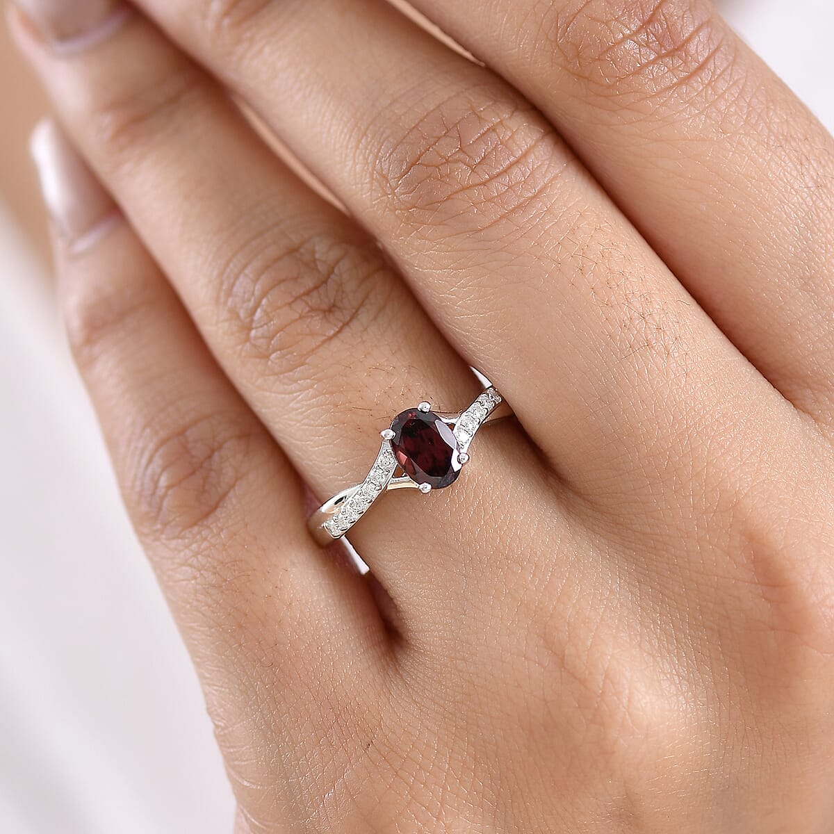 D'Joy Premium Red Zircon and Moissanite 1.50 ctw Ring in Rhodium Over Sterling Silver (Size 7.0) image number 2
