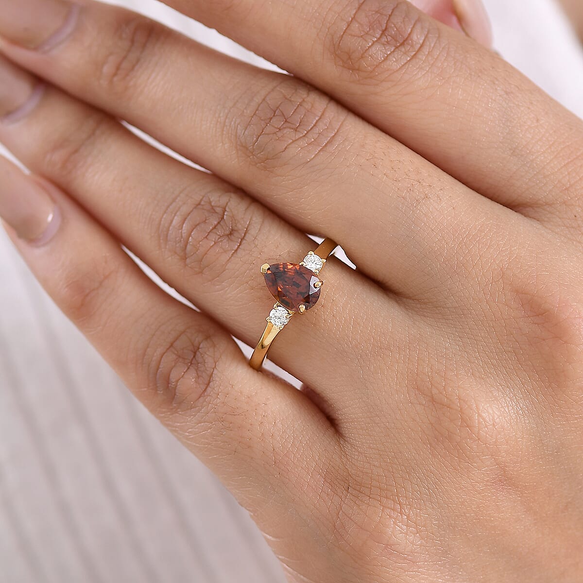 Premium Red Zircon and Luxuriant Lab Grown Diamond G-H SI 2.15 ctw Ring in 18K Vermeil Yellow Gold Over Sterling Silver (Size 7.0) image number 2