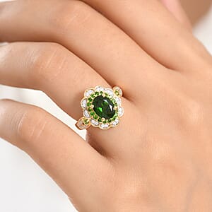 D'Joy Premium Chrome Diopside and Moissanite 2.40 ctw Flower Ring in 18K Vermeil Yellow Gold Over Sterling Silver (Size 7.0)
